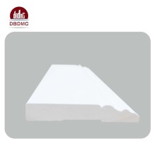 White paint coated laminated MDF board cheap but good quality MDF moulding /baseboard
