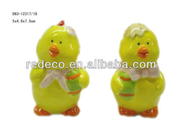 Easter chincken salt and pepper shaker