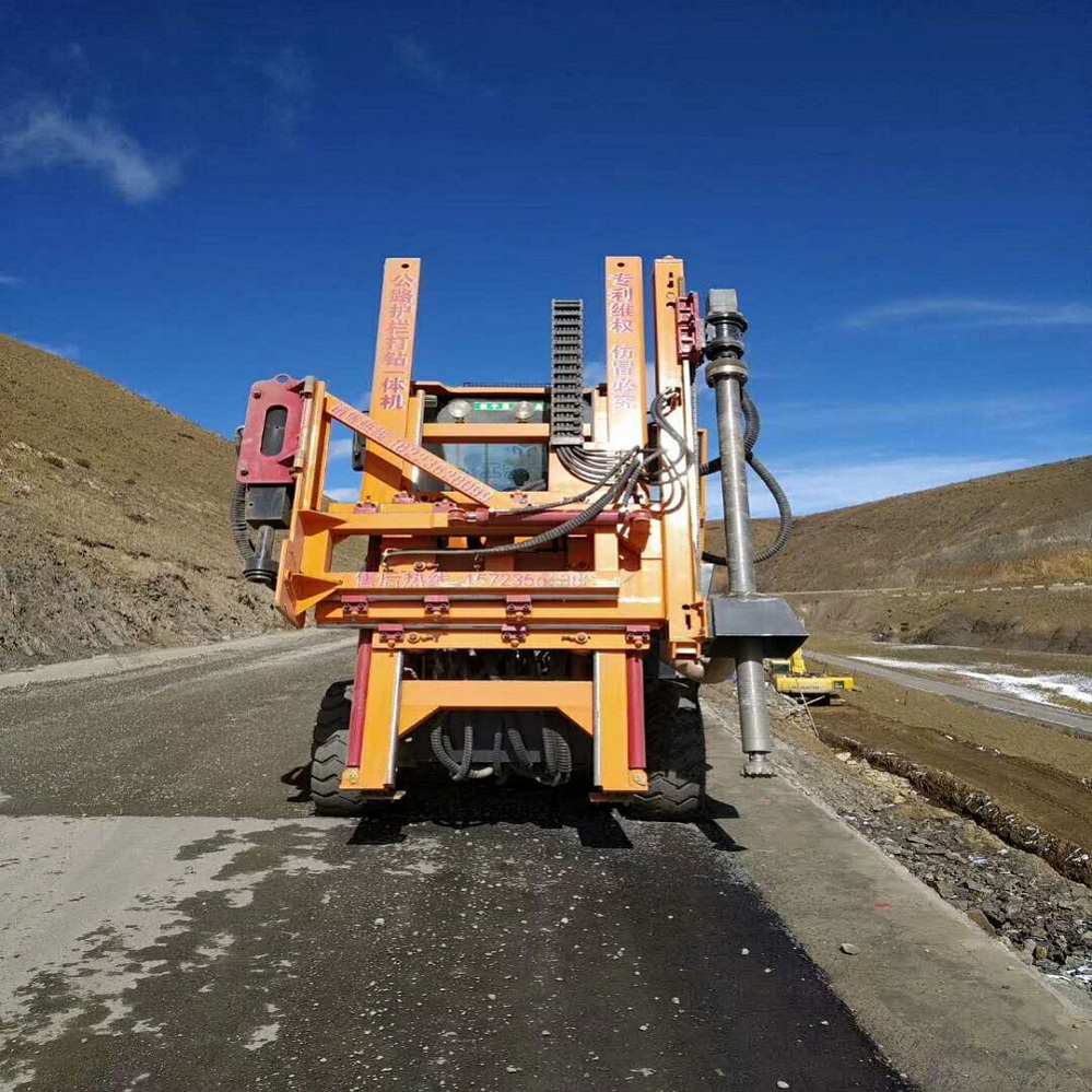 Car Type Guardrail piling machine