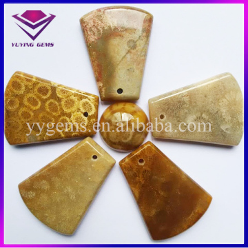 Irregular Shape Natural Coral Jade Chrysanthemum Stone Pendants Wholesale