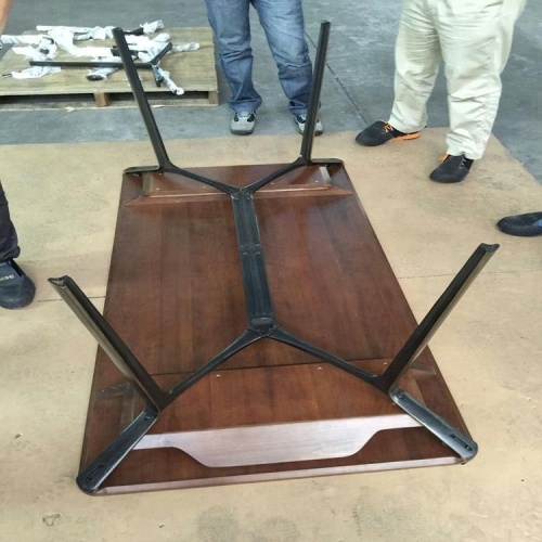 Brass Steel Steel Kevir Table Table