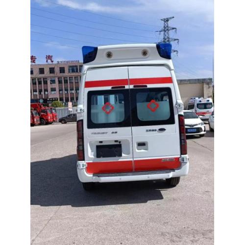 Ambulancias de emergencia de vehículos equipados médicamente