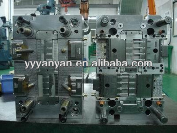 interlock plastic mould