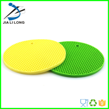 Decorative silicone table mat anti-slip mat