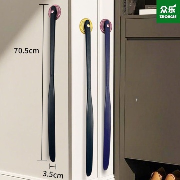 Extended Magnetic Shoe Horn