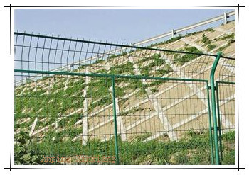 welded mesh fence prices / welded wire fence mesh 5x5