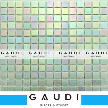 Glass mosaic color variation for bathroom