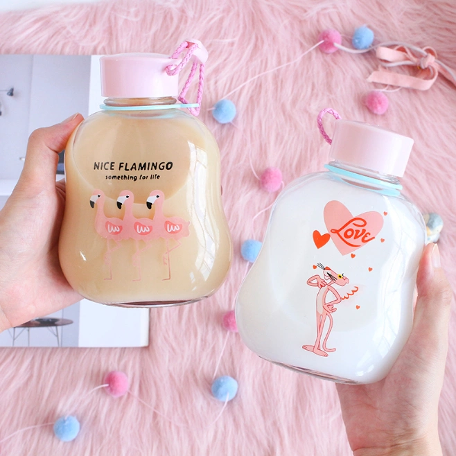 Hot Selling Various Styles of Cute Cartoon Pattern Glass Water Milk Juice Bottle with Lid