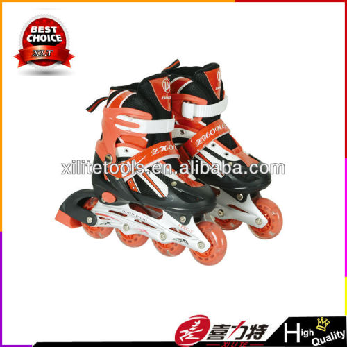 Adjustable kids roller skates