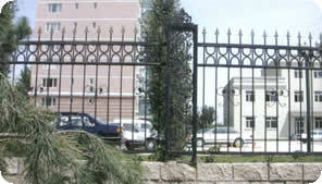 wire mesh-Ornamental Fence manufacturer