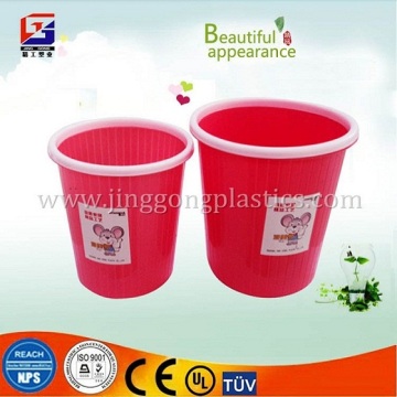 plastic mini desktop trash can