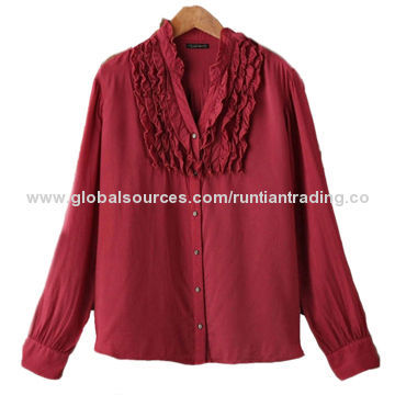 Women's long-sleeved tops for wholesale, neck embellished, with lace