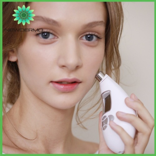 Popular Mini 15 inHg Vacuum Skin Care Microdermabrasion Machine For Sale