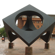 Factory customize outdoor decorative large bronze sculpture