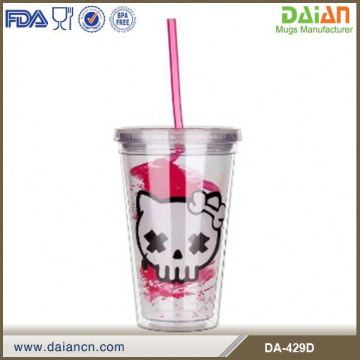 Wholesale plastic cups with lids and straws