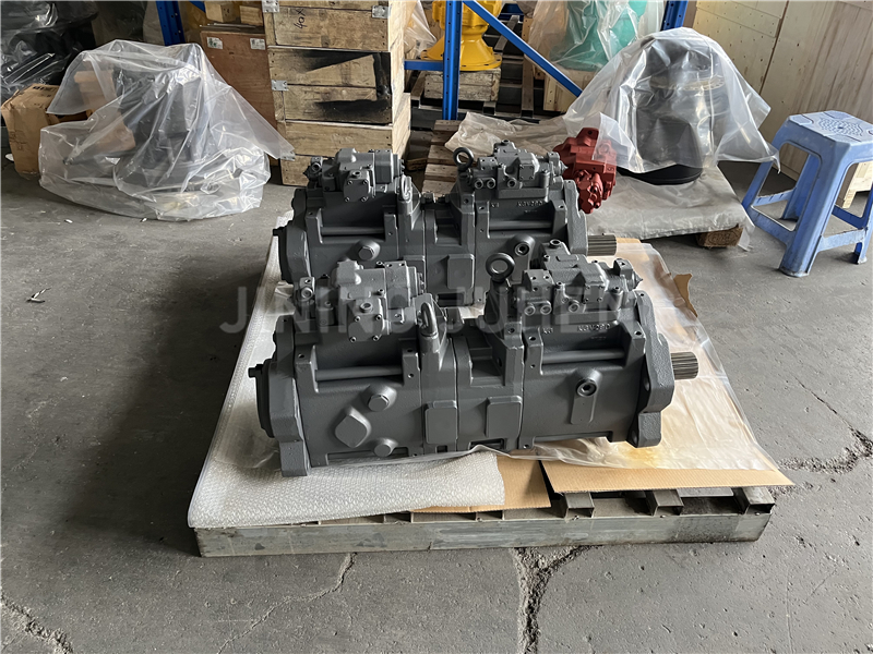 EX3600 Hydraulic Pump