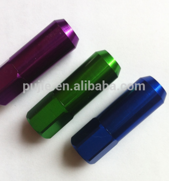 Colored Truck Car wheel nuts lug nuts