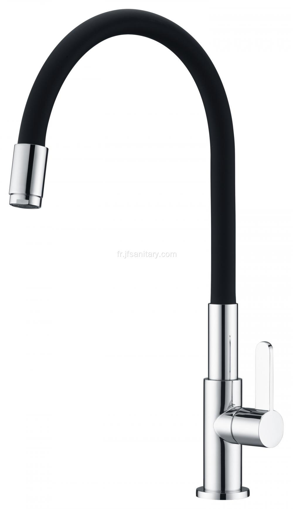 Cuisine Eau froid Tap Tap Sanitary Ware Laiton