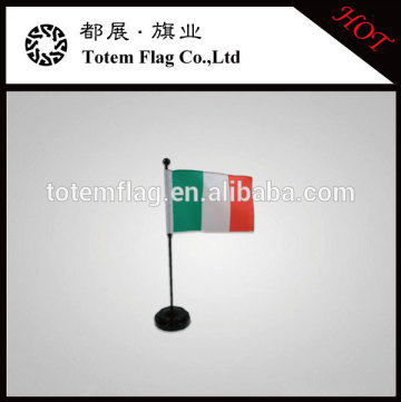 Table Flag of Italy / Italy Table Flag Desk Flag