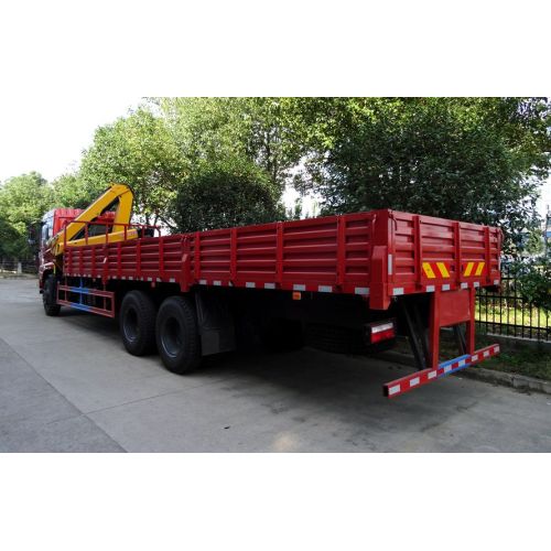 Grue montée sur camion articulé Dongfeng 10wheels 12T