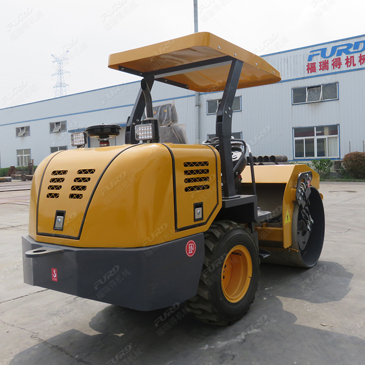 Roller de carretera Fyl-D203 utilizado en la construcción de carreteras de 3.5 toneladas de rodillo vibratorio