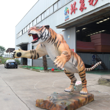 Realistic animatronic tigers are used for show
