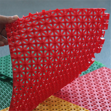 Outdoor Use PP Interlocking Tile