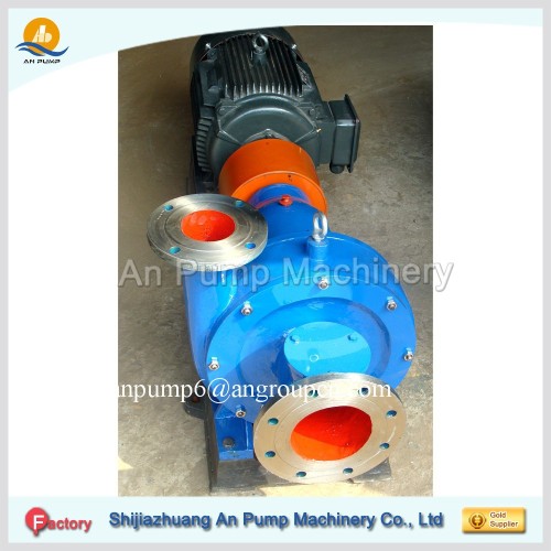 Refiner paper pulp pump