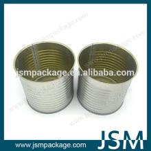 Empty tin can packaging for apple and pears