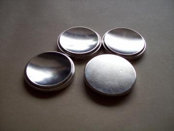 Magnets With Concave Surface