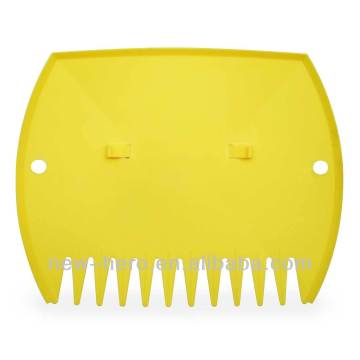 Garden Claws Leaf Scoops for Efficient Yard Work Clean-up