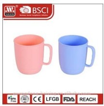 PLASTIC MUG 0.46L