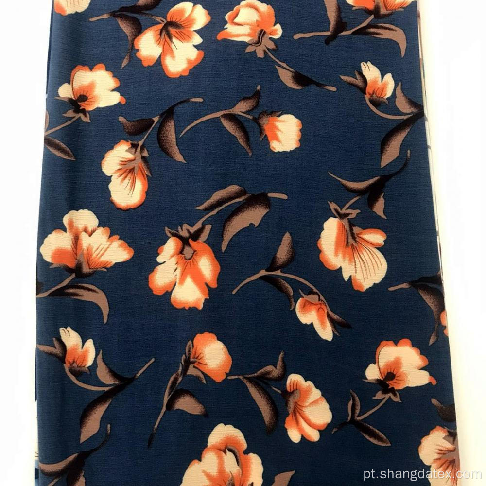 Tecido com estampa de flores em crepe Rayon