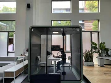 Cabina acustica para el despacho