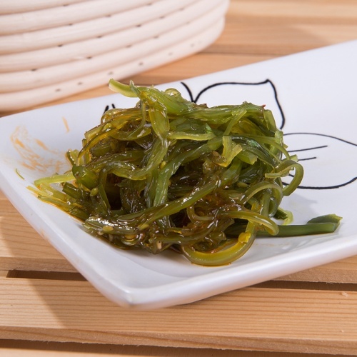 Wakame de légumes aux algues séchées