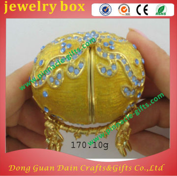 JEWELERY BOX