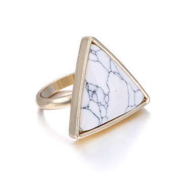 New golden ring design, big stone rings