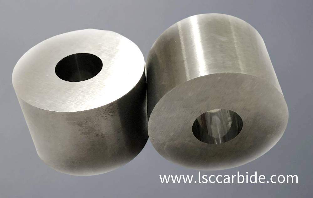 Tungsten carbide cold heading dies