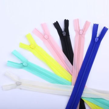 Wholesale tight nylon separating zippers for sweater