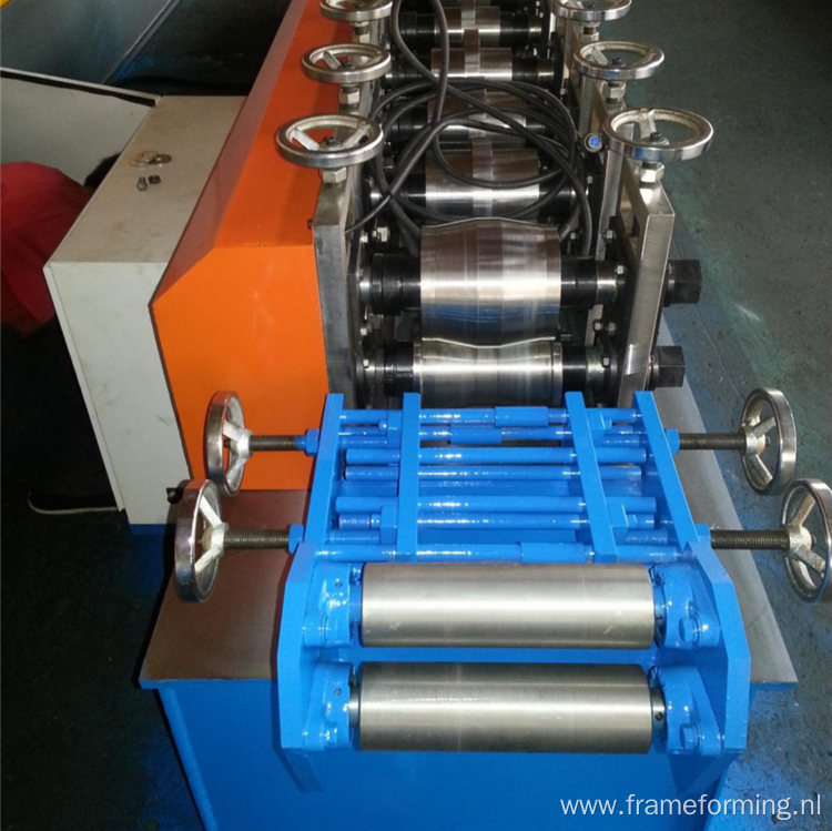 rolling shutter slat forming machine