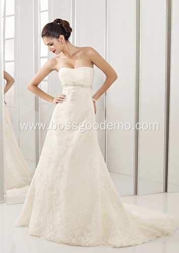 Aesthetic Design Sleeveless Floor Dragging Wedding Dress