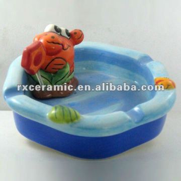 Happy Hand-painted Ceramic Ashtray -Crab