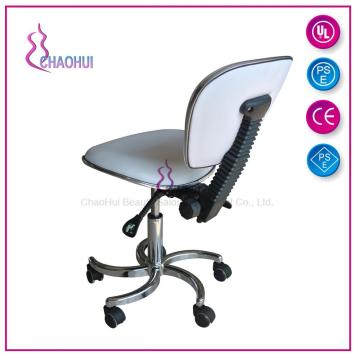 Chaise principale sur le salon