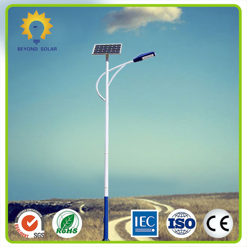 Fabricant de lampadaire solaire 30W