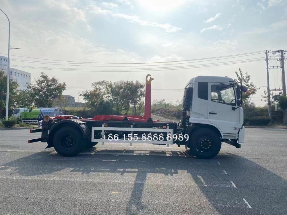 Dongfeng Sleeved Garbage Truck 8 Jpg