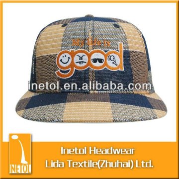 custom embroidery logo on flex fit flat brim hat