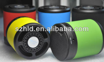 With TF card FM radio bluetooth speaker