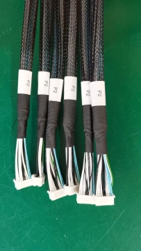 Computer server wiring harness