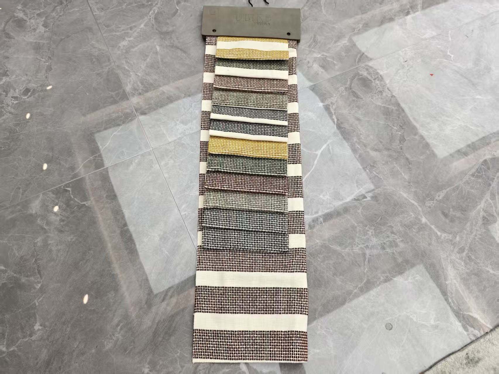 پارچه شنل chenille fabric