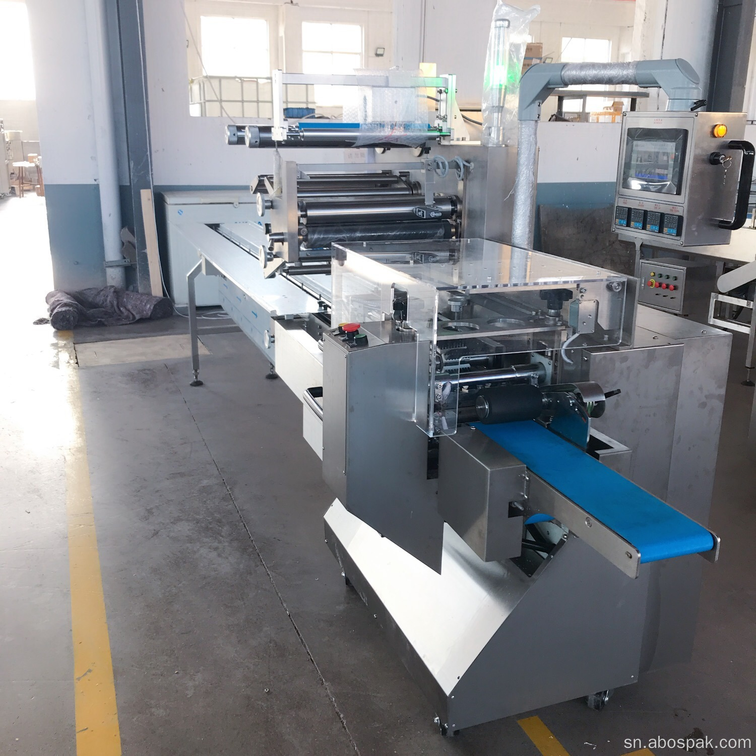 Semi-Automatic Face Mask Knf 95 Flow Packing Machine